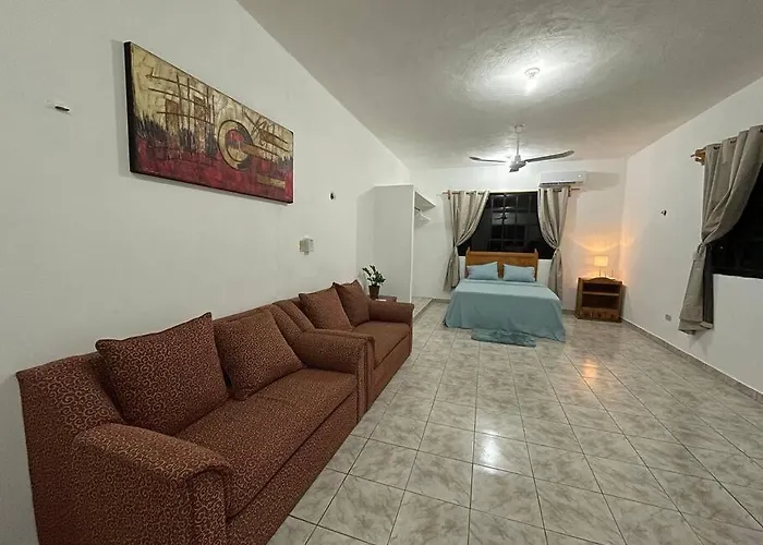Casa Juan, Estudio En Apartamento